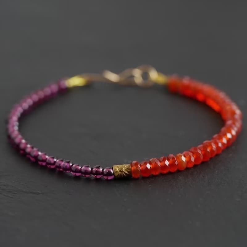カーネリアンとガーネットのブレスレット
