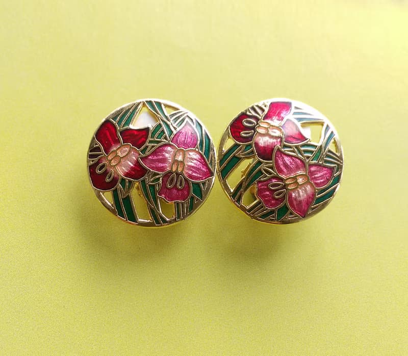 【西洋古董飾品 】景泰藍 紅色調 雙朵百合花卉 夾式耳環