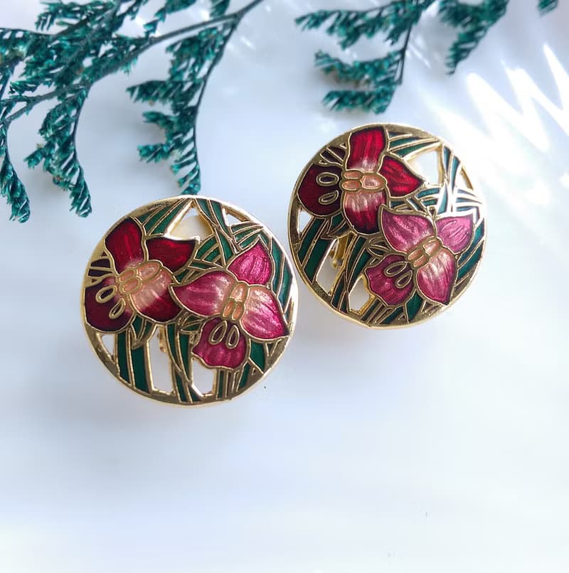【西洋古董飾品 】景泰藍 紅色調 雙朵百合花卉 夾式耳環