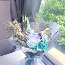 灰藍玫瑰花束 (s size)