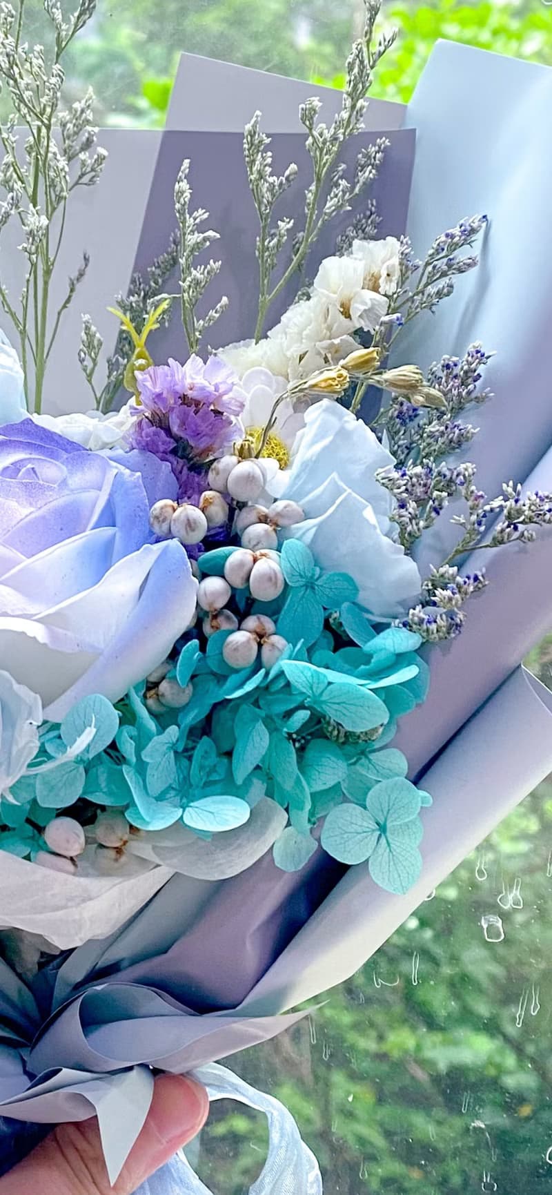 灰藍玫瑰花束 (s size)