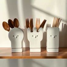 Cutlery storage
