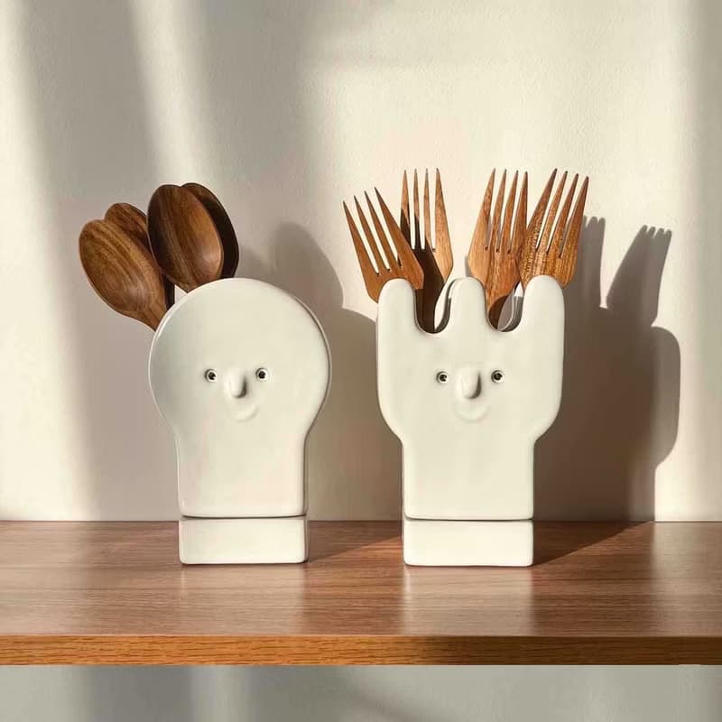 Cutlery storage