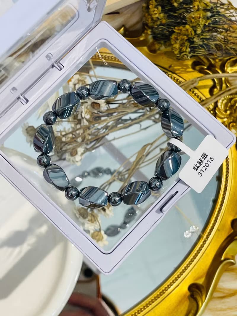 鈦赫磁不規則珠型手珠膝蓋關節不適恢復能量平衡提升身心狀態