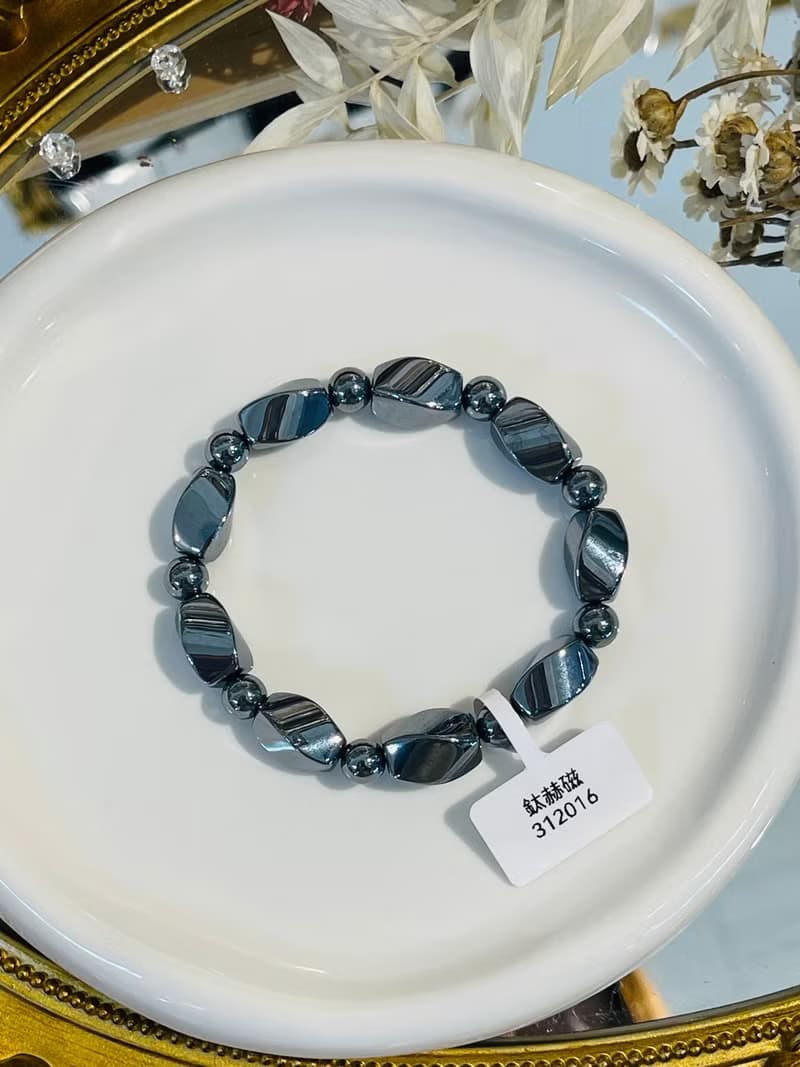 鈦赫磁不規則珠型手珠膝蓋關節不適恢復能量平衡提升身心狀態