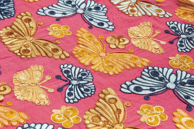 喀什米爾Cashmere 刺繡羊絨圍巾 純羊毛圍巾披巾 戒指絨披肩-蝴蝶