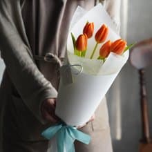 不挑色鬱金香花束_鮮花