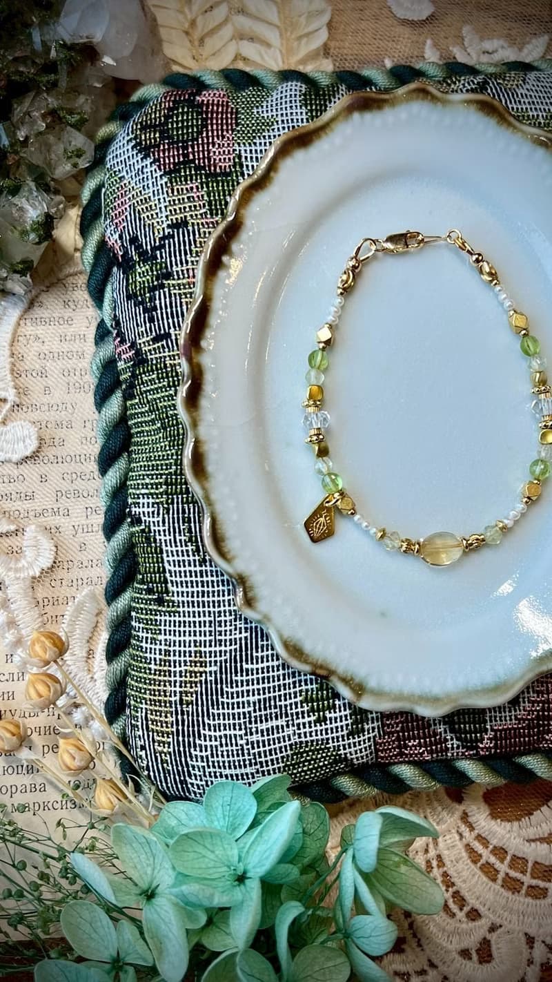 -啟程之歌-天然水晶手鏈/黃銅手鍊