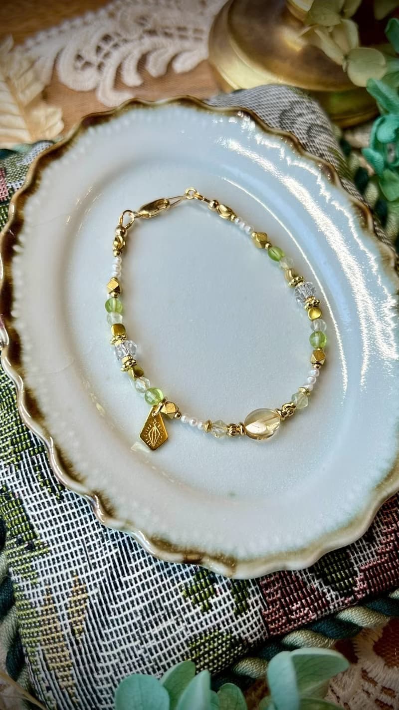 -啟程之歌-天然水晶手鏈/黃銅手鍊