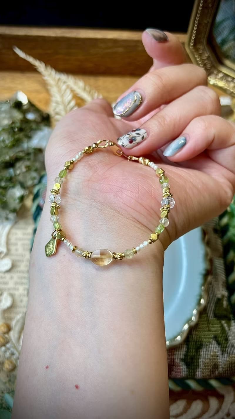 -啟程之歌-天然水晶手鏈/黃銅手鍊