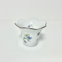 手描きのスミレの花型小鉢