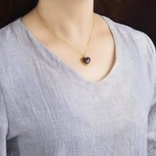 和田玉18k金煙紫愛心吊墜 雕工精緻 上身簡單大方