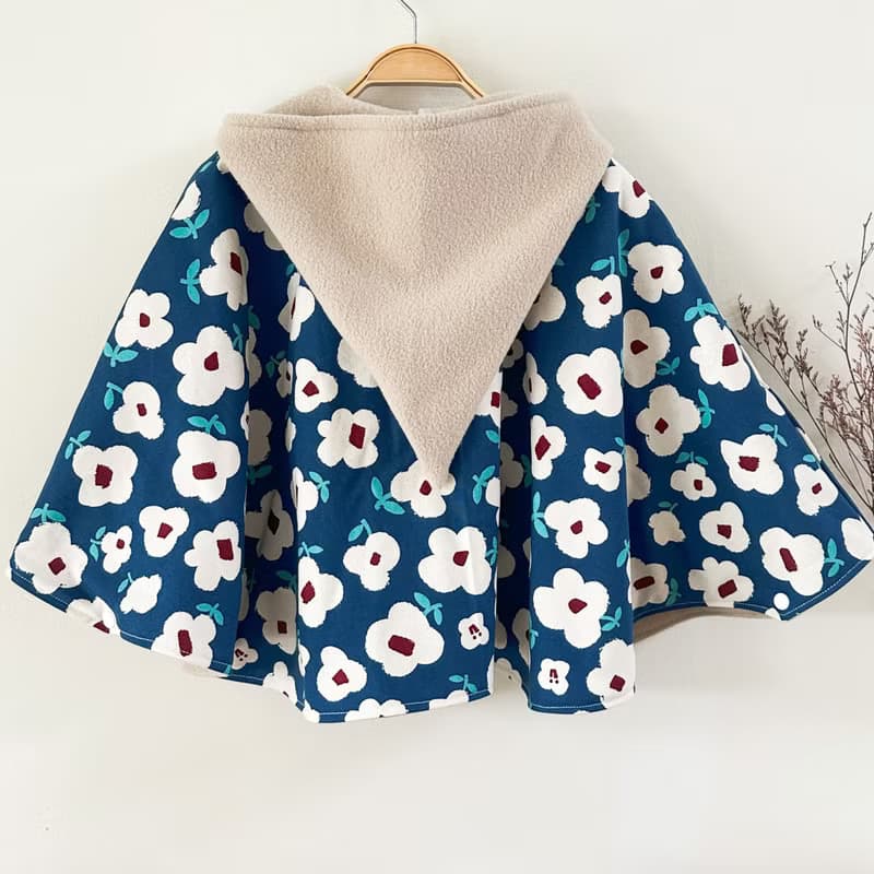 現貨 花花藍精靈斗篷 0-4歲