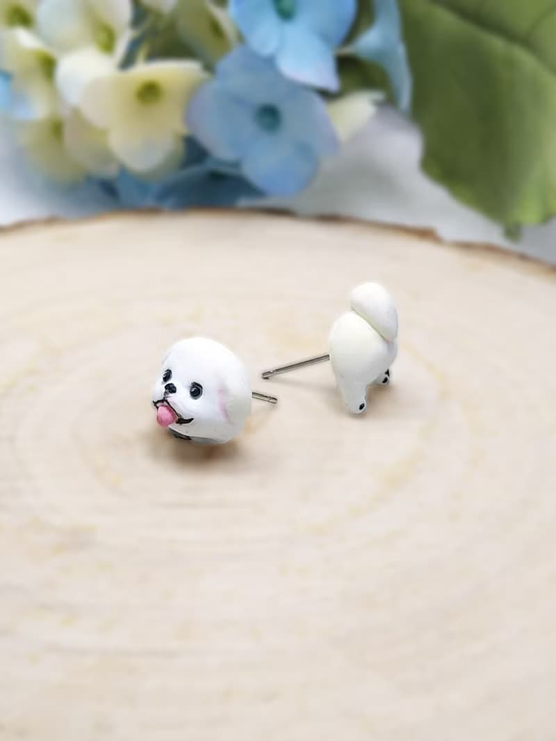 全手制 米白色 北京犬耳環 耳釘/耳夾