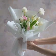 白色情人節 鬱金香 韓式花束  生日花束 女友禮物