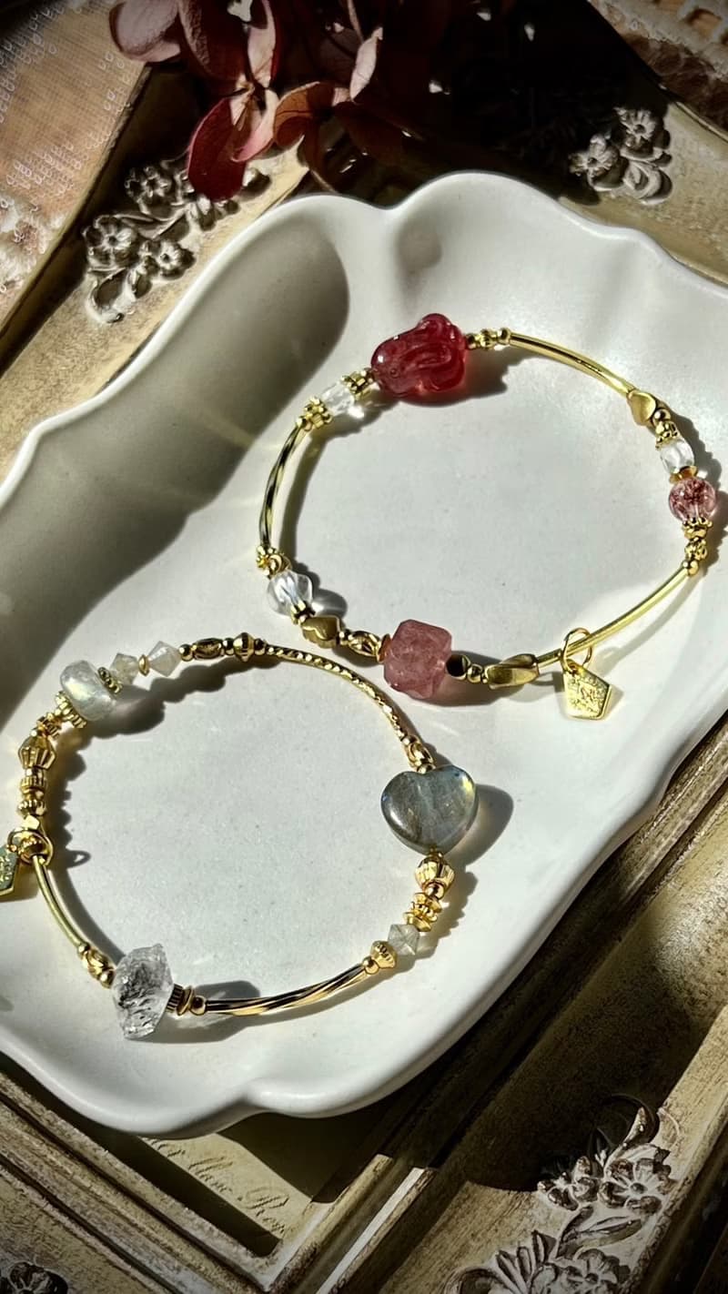 -月光中搗藥的兔子-天然水晶手鏈/黃銅手鍊