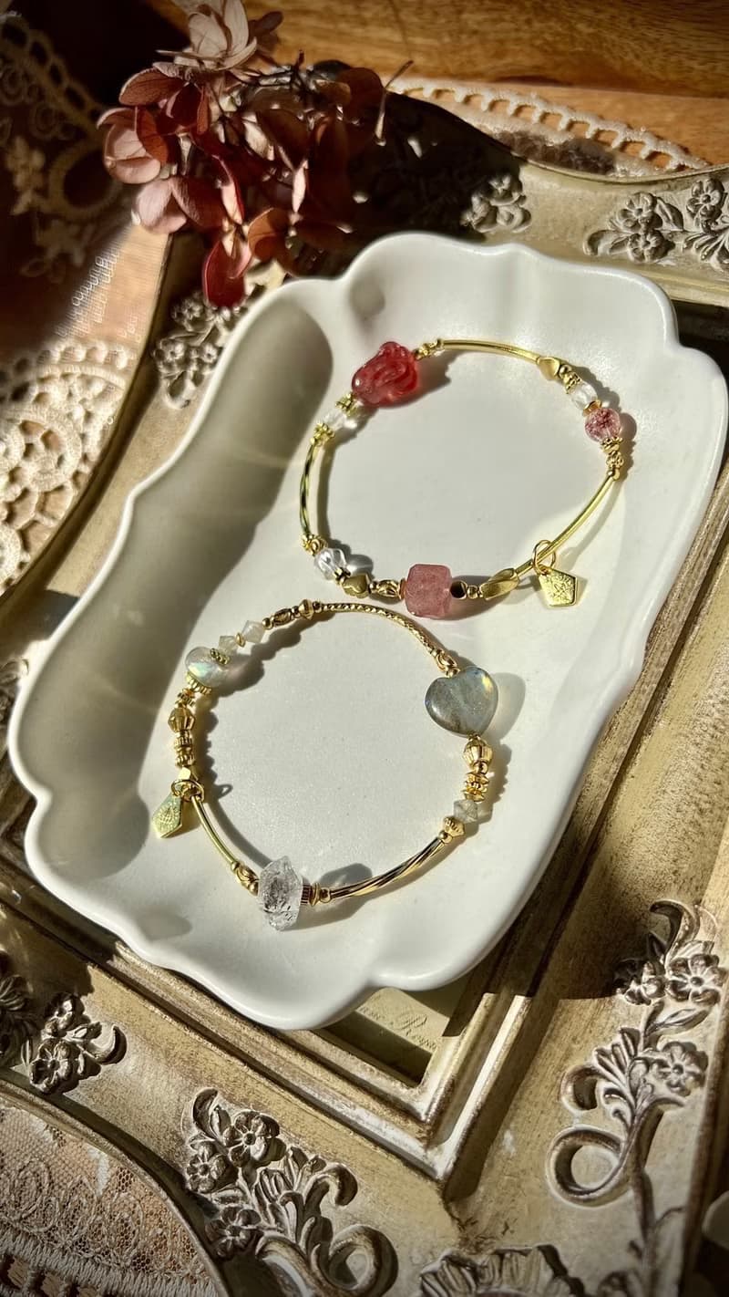 -月光中搗藥的兔子-天然水晶手鏈/黃銅手鍊