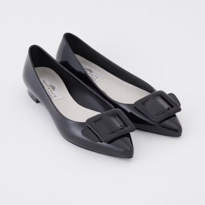 NINA (BLACK) PVC POINTED TOE FLATS  ポインテッドトゥ パンプス