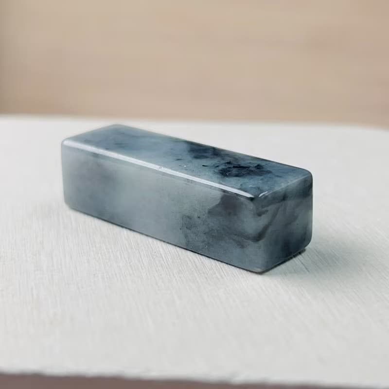 【福利品出清】飄烏雞翡翠印章| 天然緬甸玉翡翠A貨 | 送禮