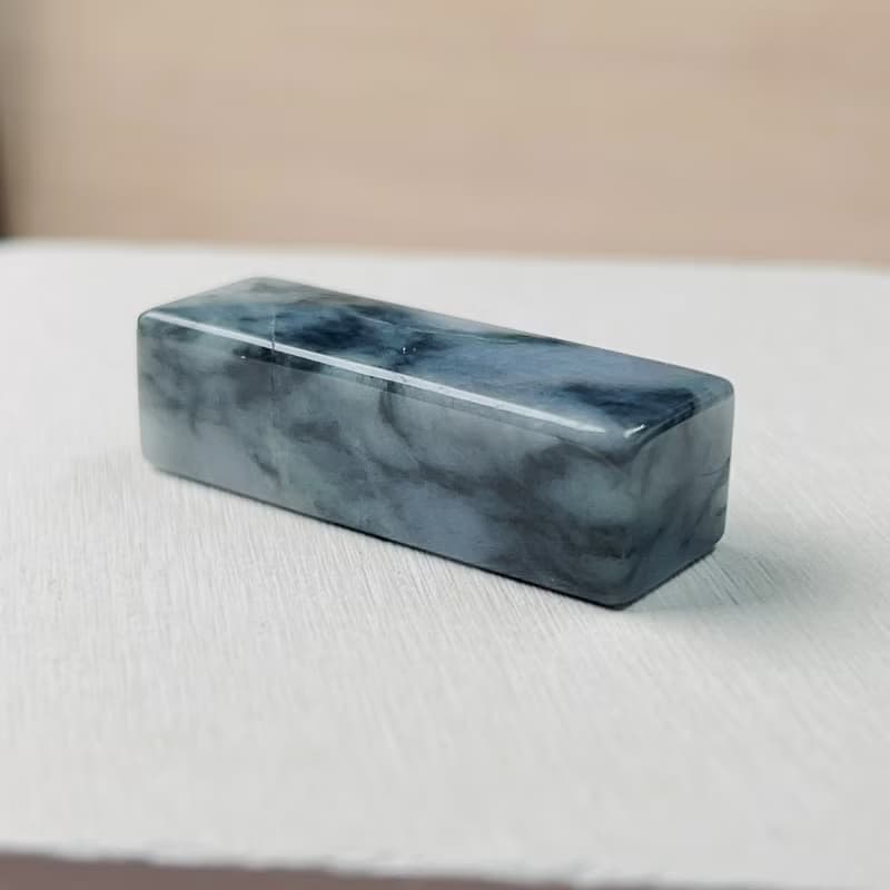 【福利品出清】飄烏雞翡翠印章| 天然緬甸玉翡翠A貨 | 送禮