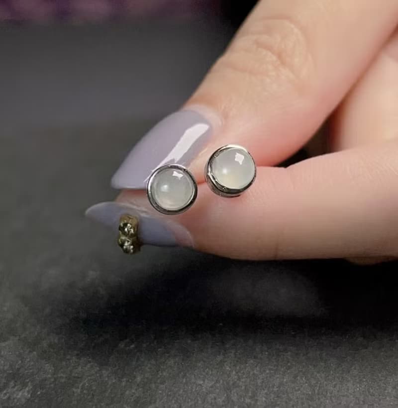冰種翡翠蛋面耳釘 925純銀鑲嵌 | 天然緬甸玉A貨翡翠 | 送禮