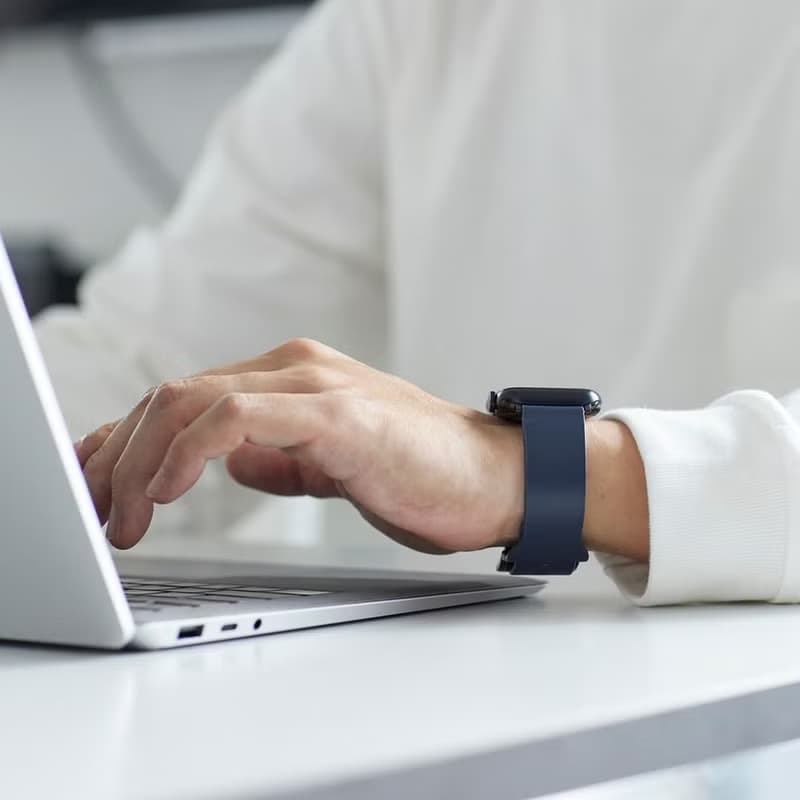 Apple Watch 44/45/46/49mm 義大利真皮錶帶