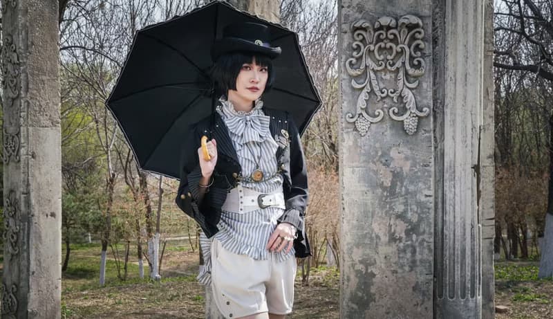 蒸汽朋克 哥特風復古 藍白立領修身條紋短袖拖尾襯衫