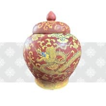 明 嘉靖 紅地黃彩雲龍紋蓋罐