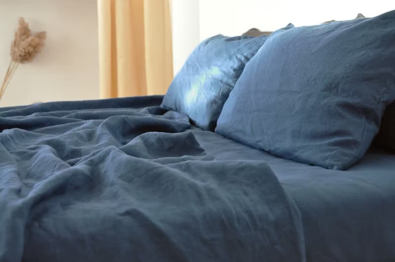 Ocean blue linen sheet set / Flat+fitted sheet+2 pillowcases / Blue bedding