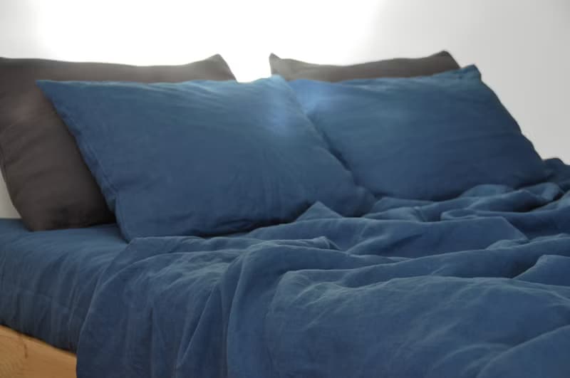 Ocean blue linen sheet set / Flat+fitted sheet+2 pillowcases / Blue bedding