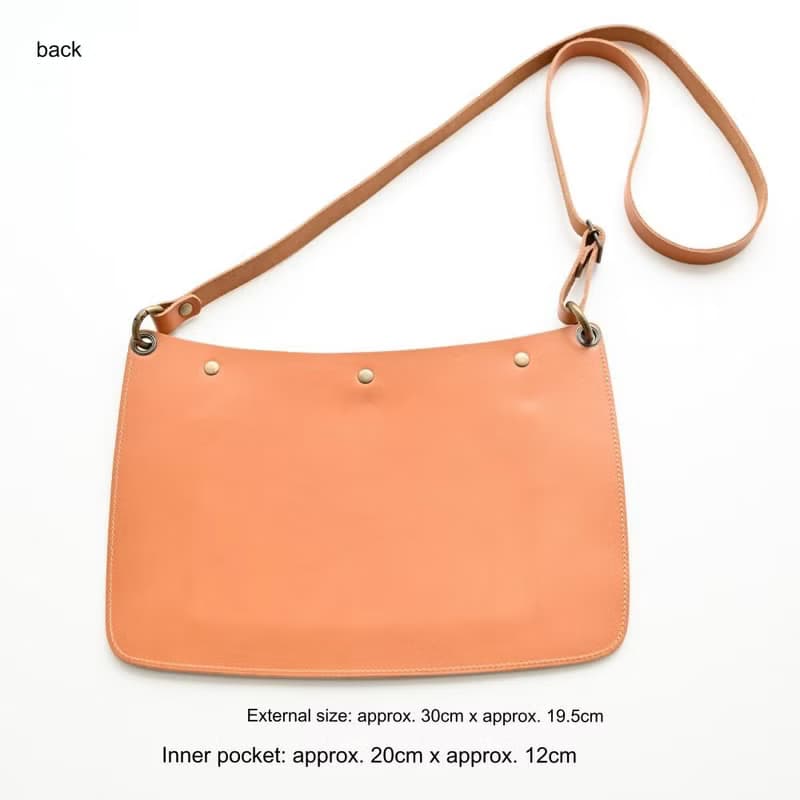 【 栃木レザー サコッシュ -original-】 革 レザー バッグ ショルダーバッグ ポシェット メンズ プレゼント ギフト クリスマス DK02M