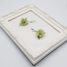 smell the roses_white