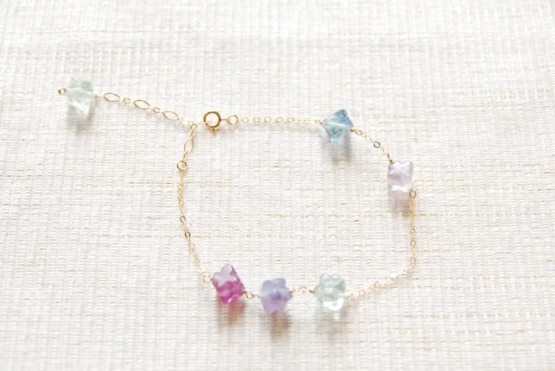 金平糖のようなフローライトのブレスレット１４kgf