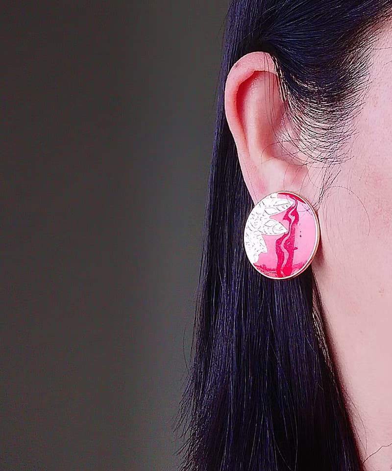 vintage jewelry  典雅描金東方紅琺瑯 夾式耳環