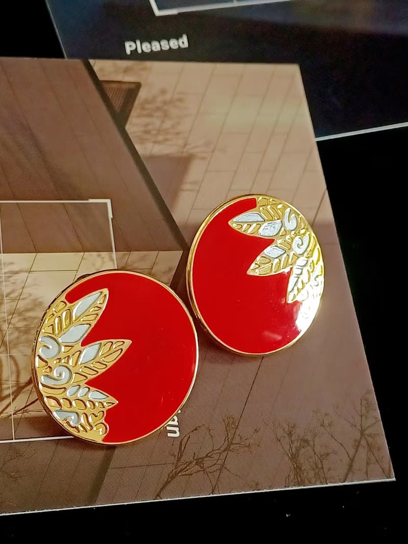 vintage jewelry  典雅描金東方紅琺瑯 夾式耳環