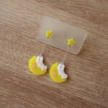 友善環境飾品 │月亮彎彎 │ 環保樹脂 / 綠料認證 / 療癒系