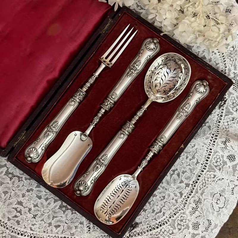 50392-絕美法國古董全件純銀餐具組附原盒密涅瓦950標記