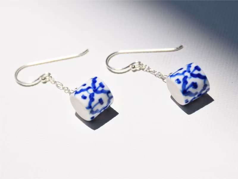 MINI PINEAPPLE CUP, CERAMIC EARRING WITH SILVER 92.5%