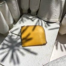 不撞包檸檬黃色植鞣革全真皮L型拉鍊零錢包/短夾