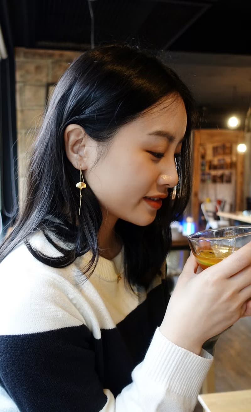 Ginkgo銀杏葉耳環18K啞金 復古 氣質 不對稱耳線