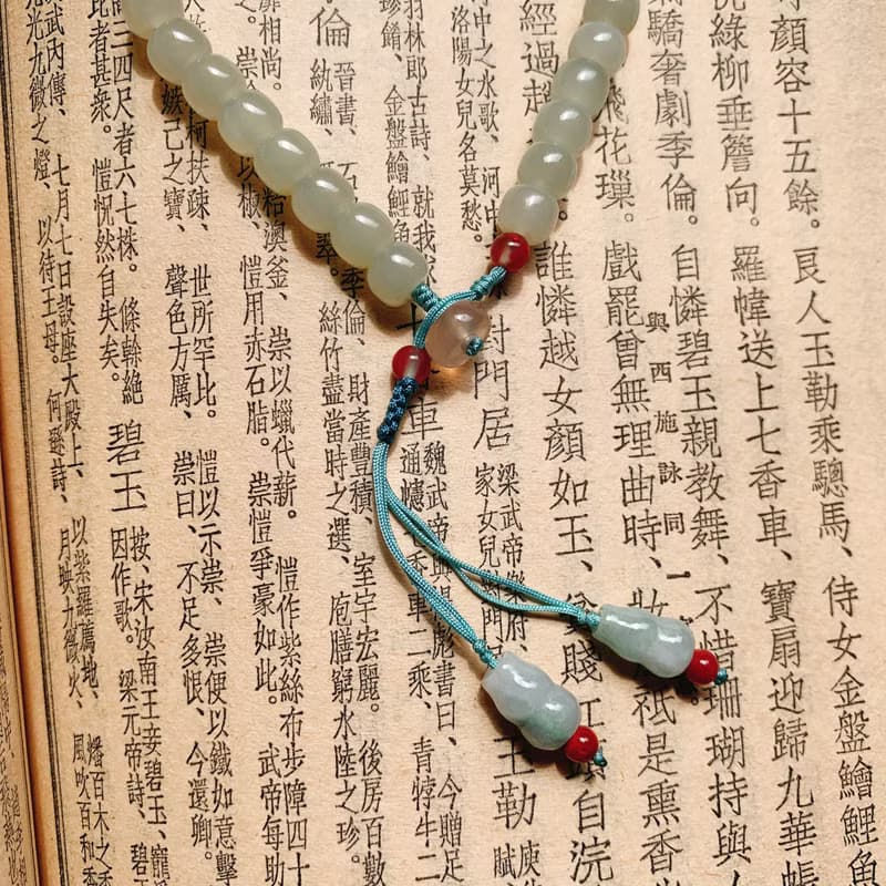 落瓷盤。天然晴水和田玉復古手鏈 飄花南紅翡翠葫蘆古典抽繩手串