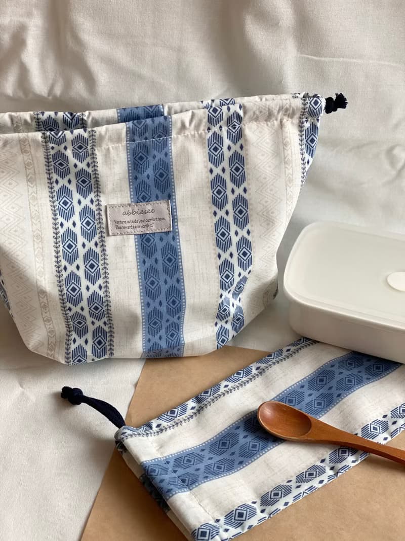 秘藍圖騰///防水立體束口袋 ‧ 餐袋尺寸兩入組