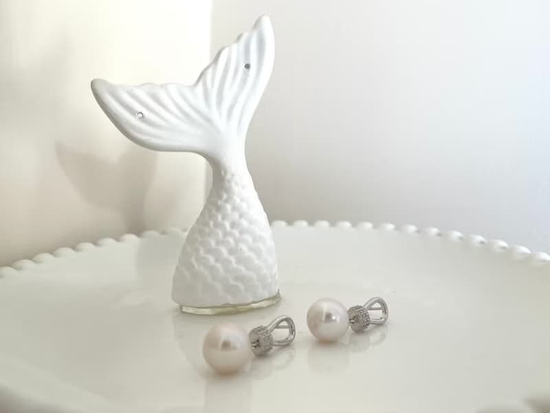 半蝴蝶結 天然淡水珍珠 純銀耳環