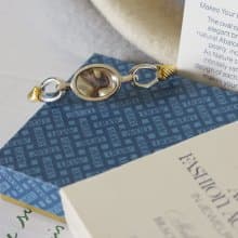 古董銀色人造貝殼手環 1976 AVON 有原裝盒 BR119