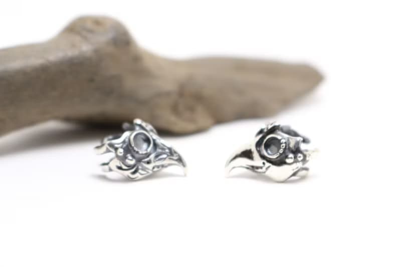 瘟疫面具耳夾 - 銀色