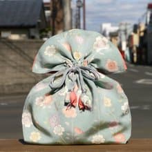 着物　巾着　桜文　幸せを呼ぶFUGURO　大サイズ