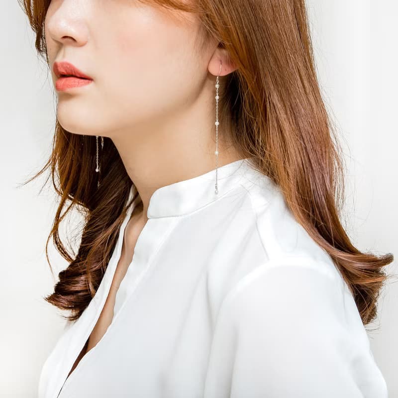 Tiny Pearl Silver Drop Earrings 小顆珍珠純銀垂墜長耳環