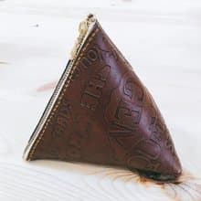 【皮件手作】三角QQ折疊拉鍊可愛萬用包 聖誕節 一人成團