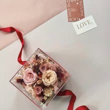 【永生玫瑰花花盒】• 情人節禮物/生日禮物/永生花/永生玫瑰花