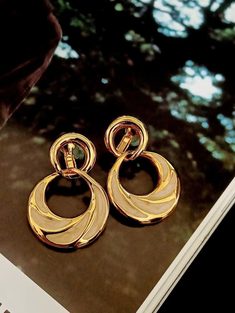 vintage jewelry  NAPIER 金色琺瑯吊環 夾式耳環